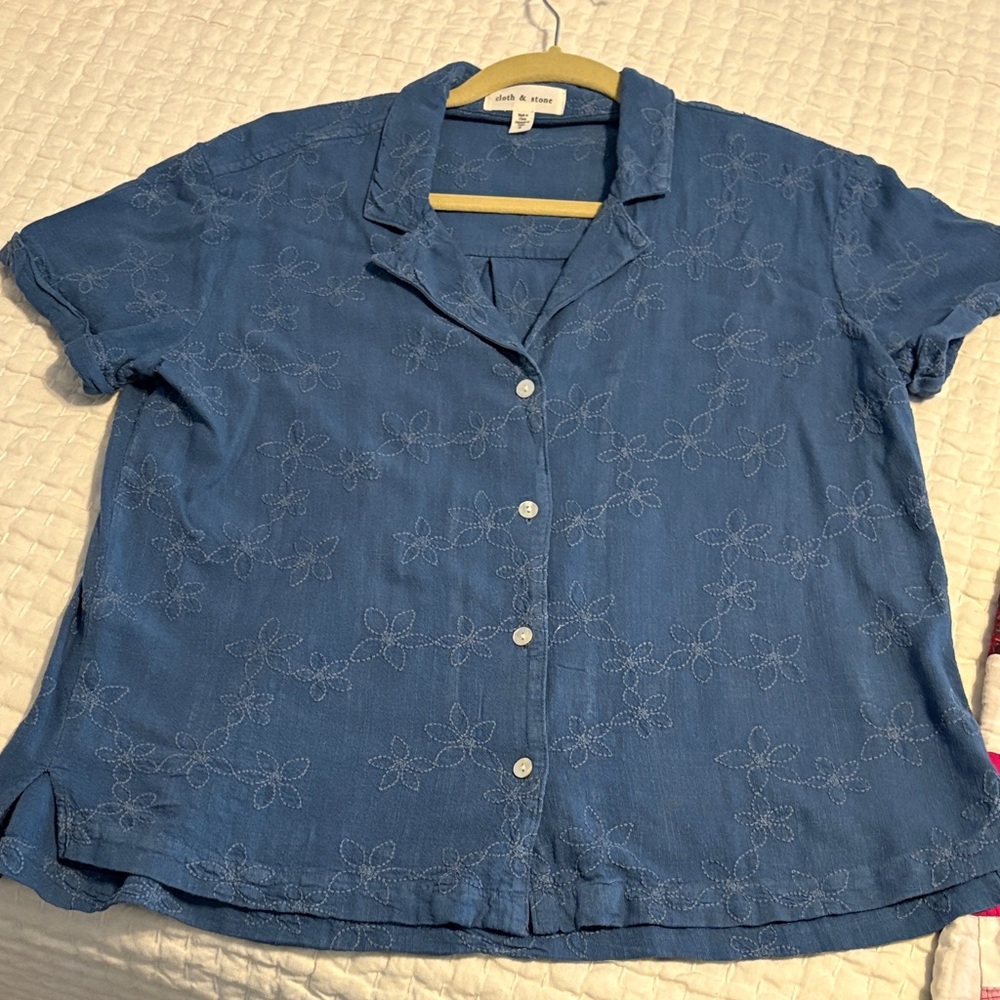 Cloth & Stone Blue Floral embroidered Button Down Shirt
